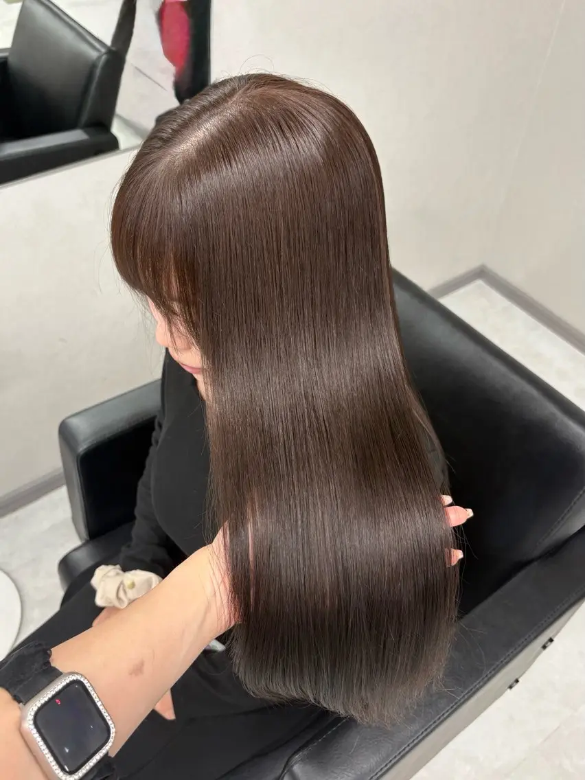 ロング mitty aikaのヘアスタイル