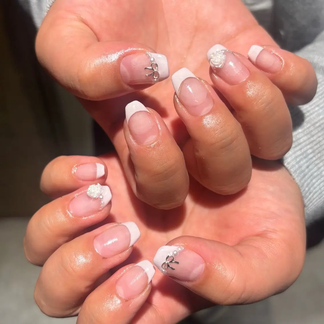 ネイル ハンドネイル airi ⭑ ⸝⸝のネイルデザイン