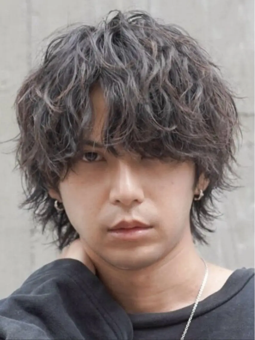 パーマ メンズ 白井 世那のヘアスタイル