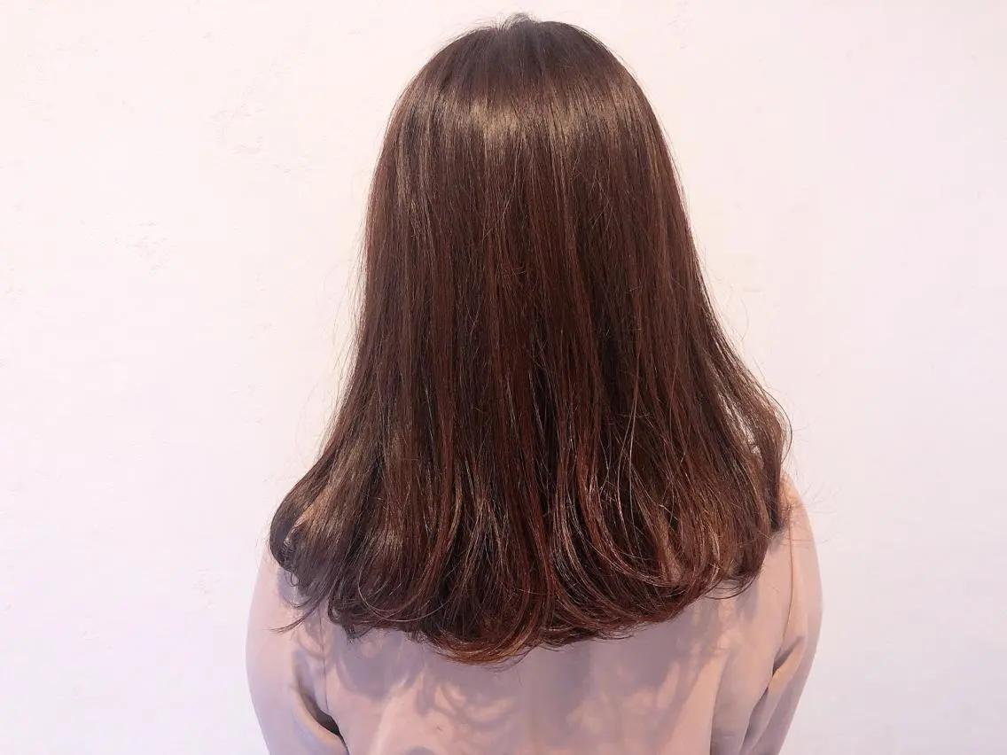 ミディアム カラー 伊藤 さやかのヘアスタイル