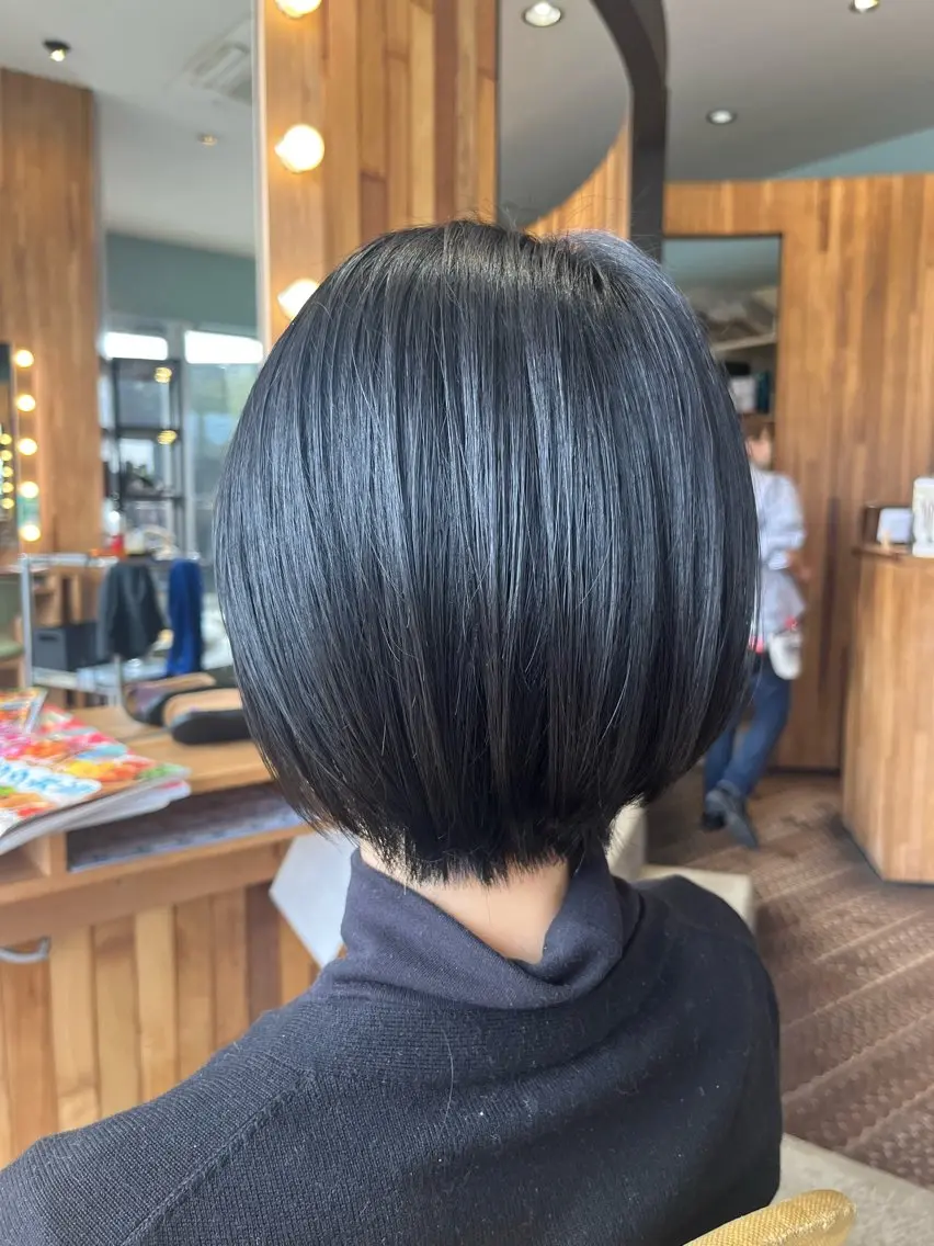 ショート ボブ カット 長南 やよいのヘアスタイル