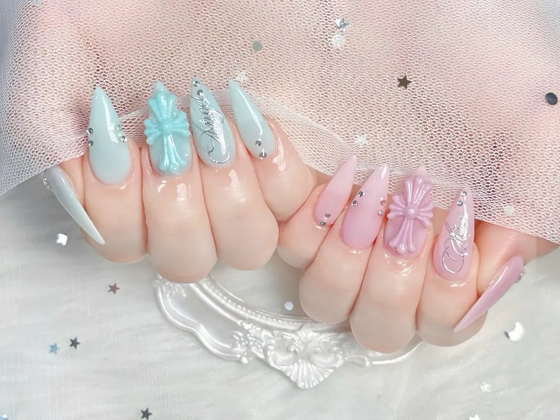 ネイル チークネイル 長さ出し フレンチネイル ジェルネイル グラデーション ハンドネイル THANHTHANH NAILのネイルデザイン