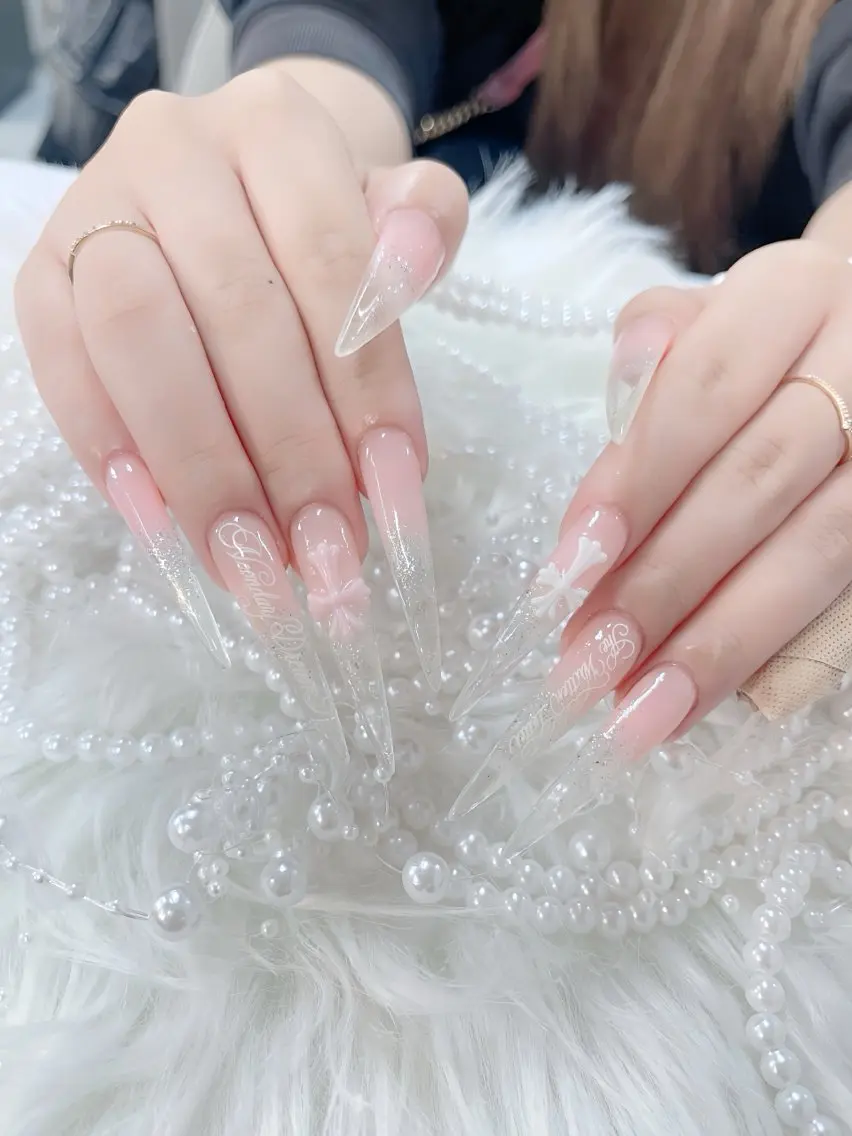 ネイル ブルー ジェルネイル ガーリー グラデーション グリーン ハンドネイル Rin Nail 新大久保店のネイルデザイン