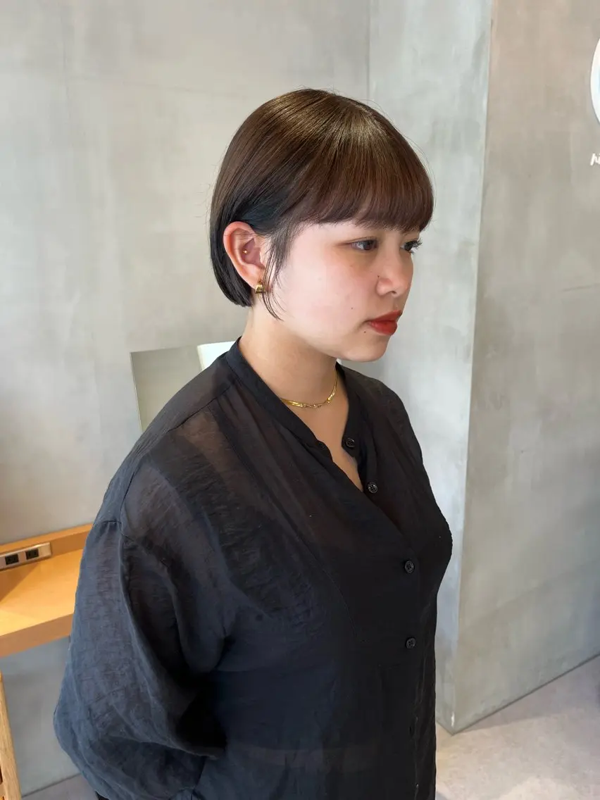 ミディアム カラー カット ヘアカラー トリートメント 縮毛矯正ボブ&顔まわ レイヤー♡TOMOEのヘアスタイル