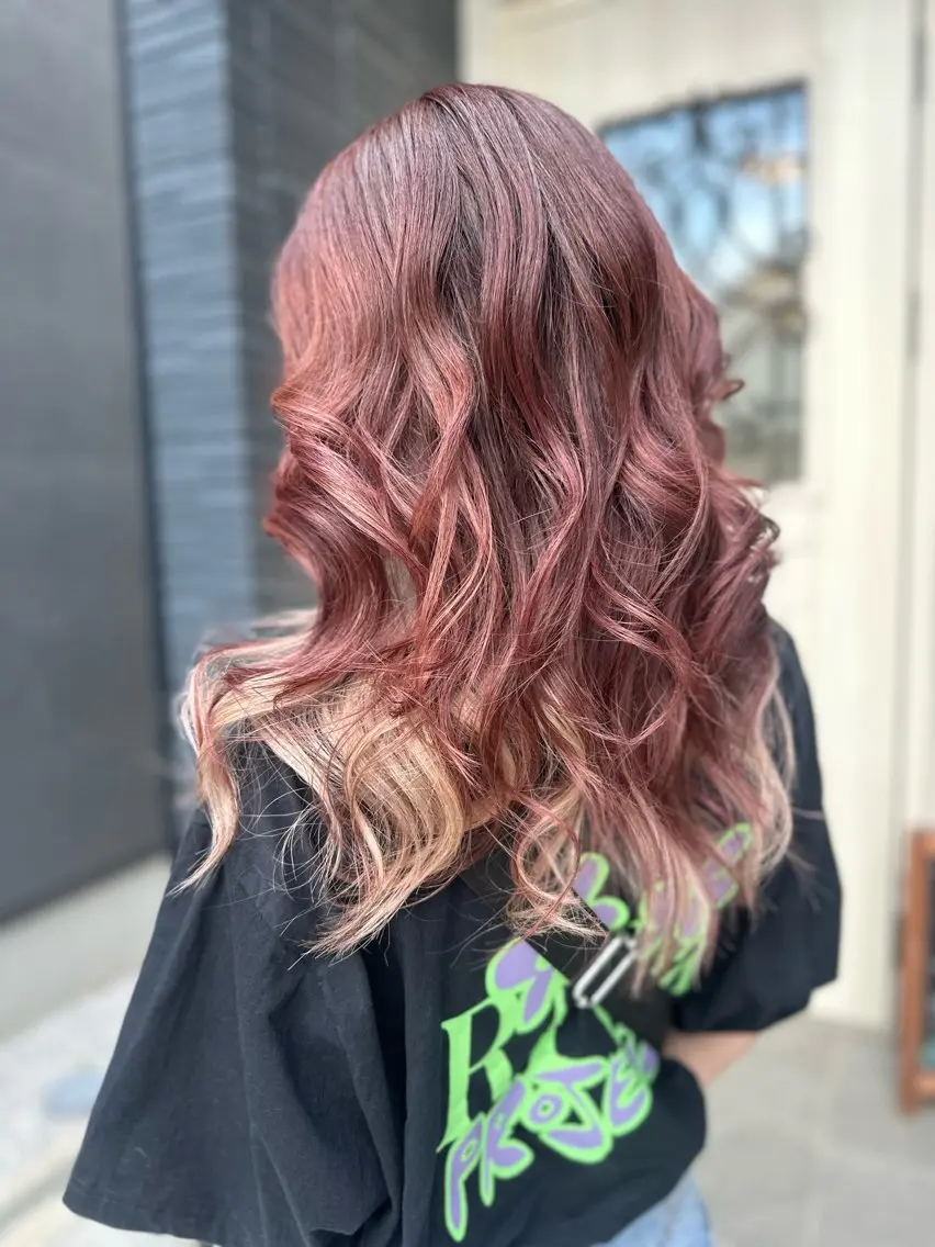 ロング カラー ヘアカラー K Harukaのヘアスタイル
