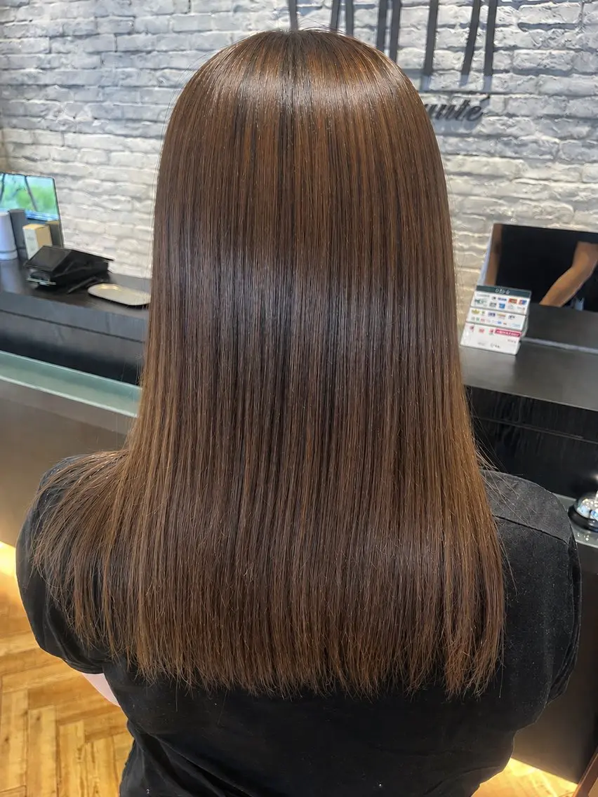 ミディアム 高野 遥香のヘアスタイル
