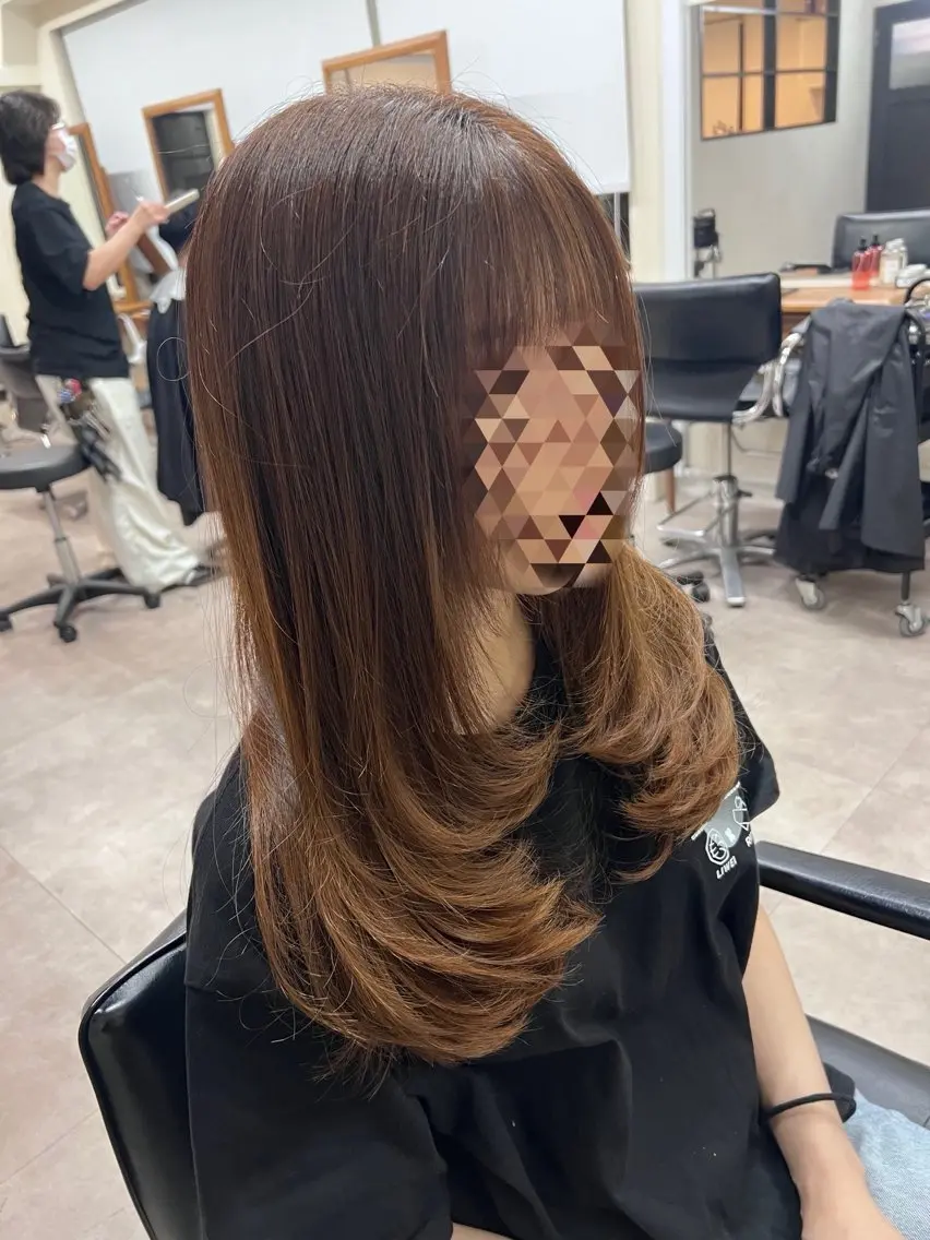 ロング カラー ハイレイヤー レイヤーカット カット ヘアカラー トリートメント 美髪・メンズ特化 フリーランスのヘアスタイル