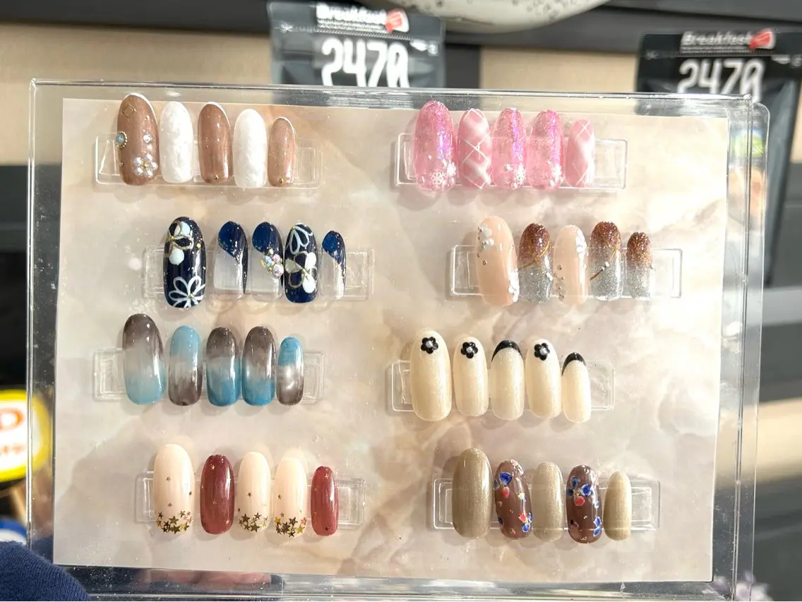 オフ代・長さだし込やり放題メニュー✨💅🌸の写真