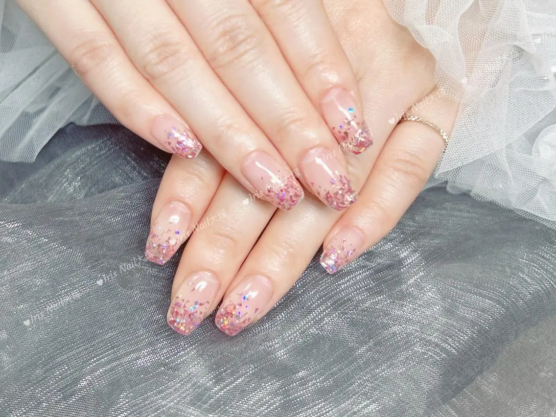 ネイル ハンドネイル ハンドケア 金田 花子のネイルデザイン