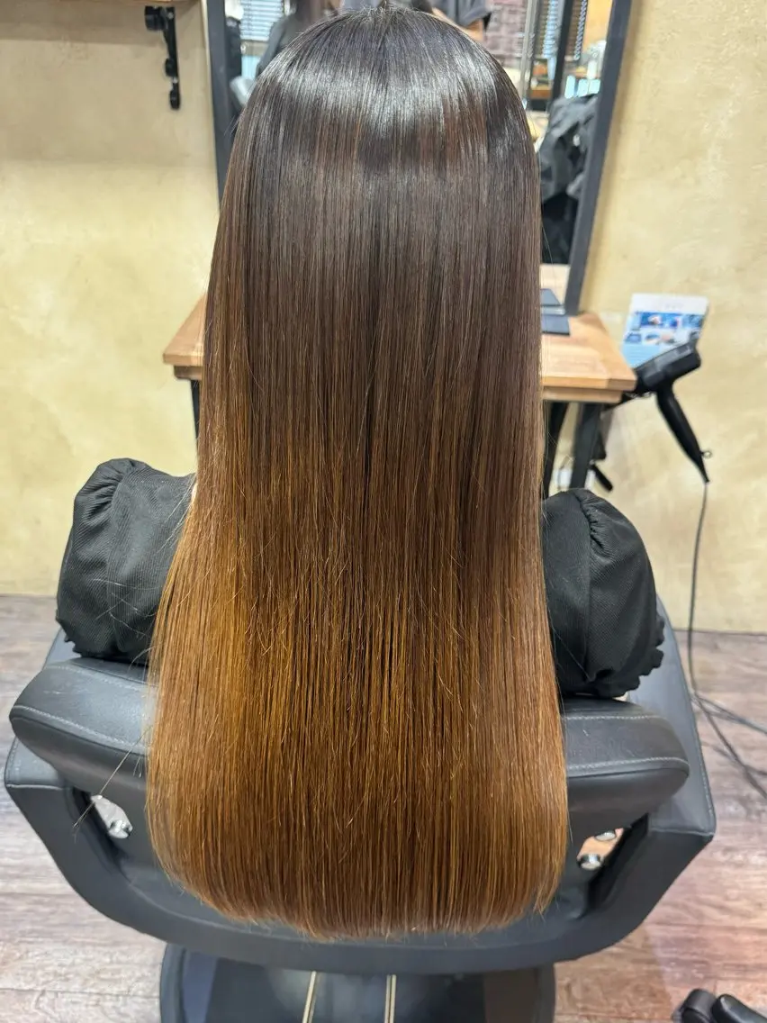 ロング パーマ 縮毛矯正 艶カラー🎀 YUUKAのヘアスタイル