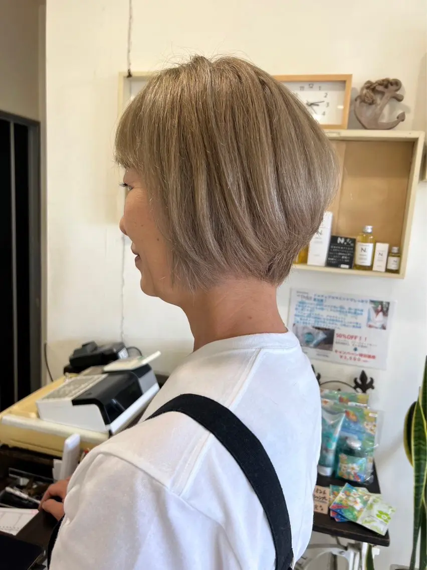 ショート ヘアカラー ★ 里奈★のヘアスタイル