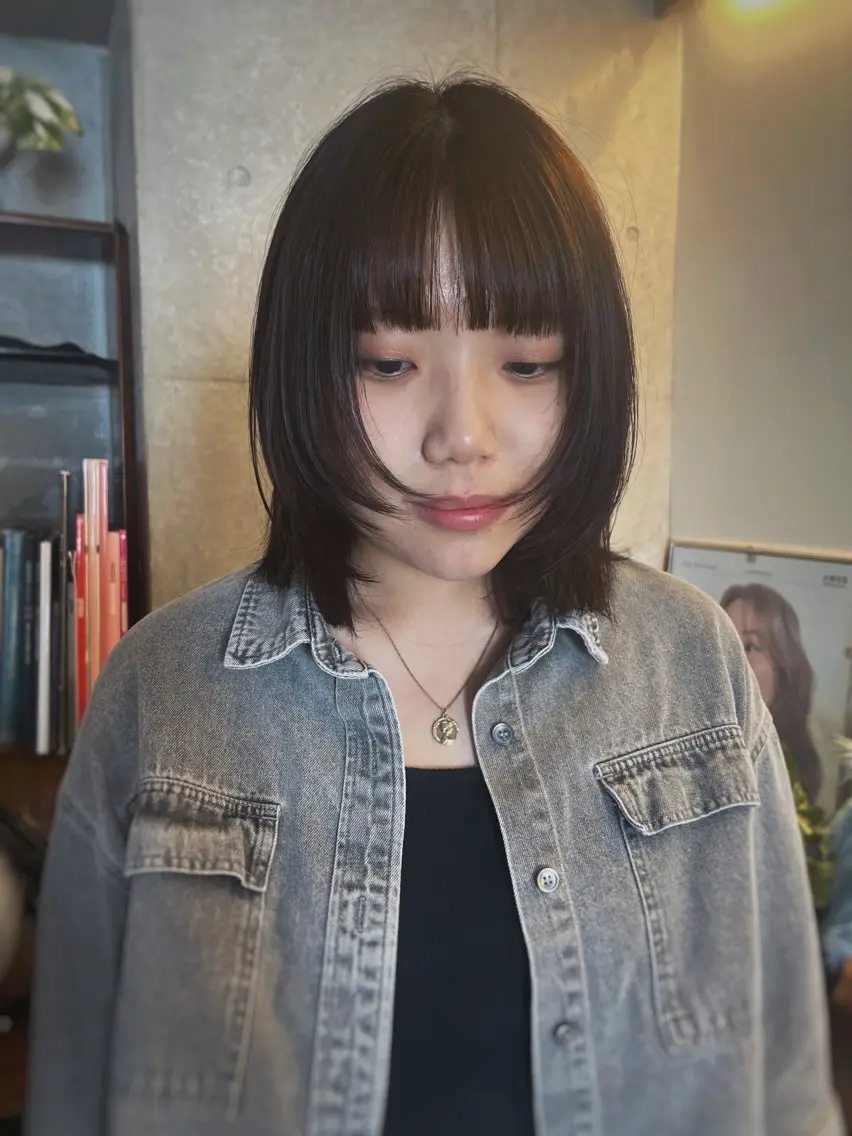 ミディアム ボブレイヤー ボブ 顔まわりレイヤー ハイレイヤー 韓国風ヘア レイヤーカット\ウル フ　chinatsuのヘアスタイル