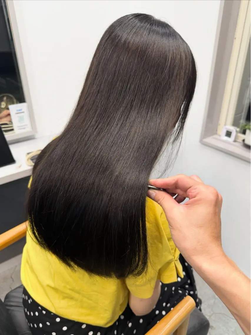 ロング カット 縮毛矯正 トリートメント 🌿透き通るツヤ髪× 縮毛矯正✂︎戸祭　伶のヘアスタイル