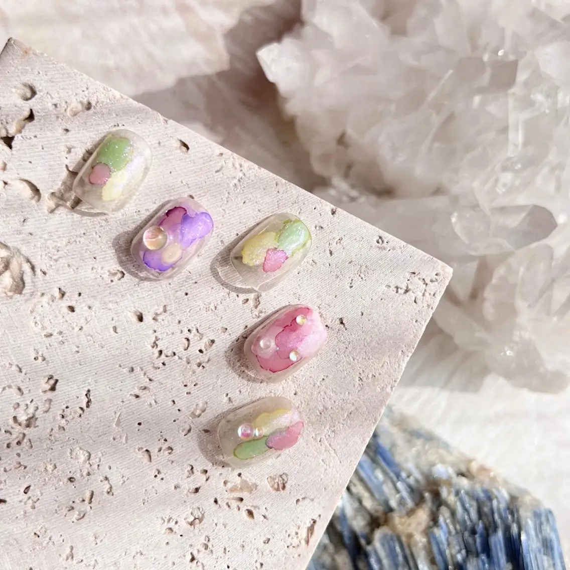 ネイル マグネットネイル ニュアンスネイル ショートネイル gemickle nailのネイルデザイン