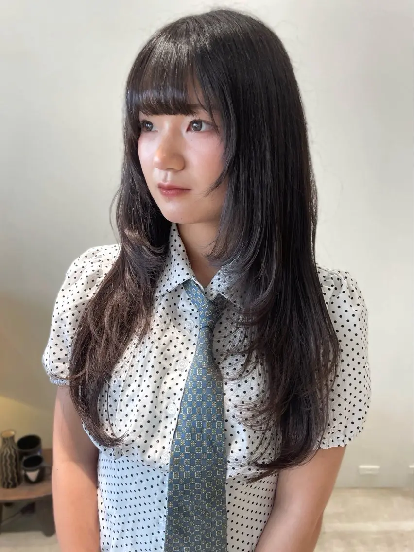 ロング カット 林 千聖のヘアスタイル