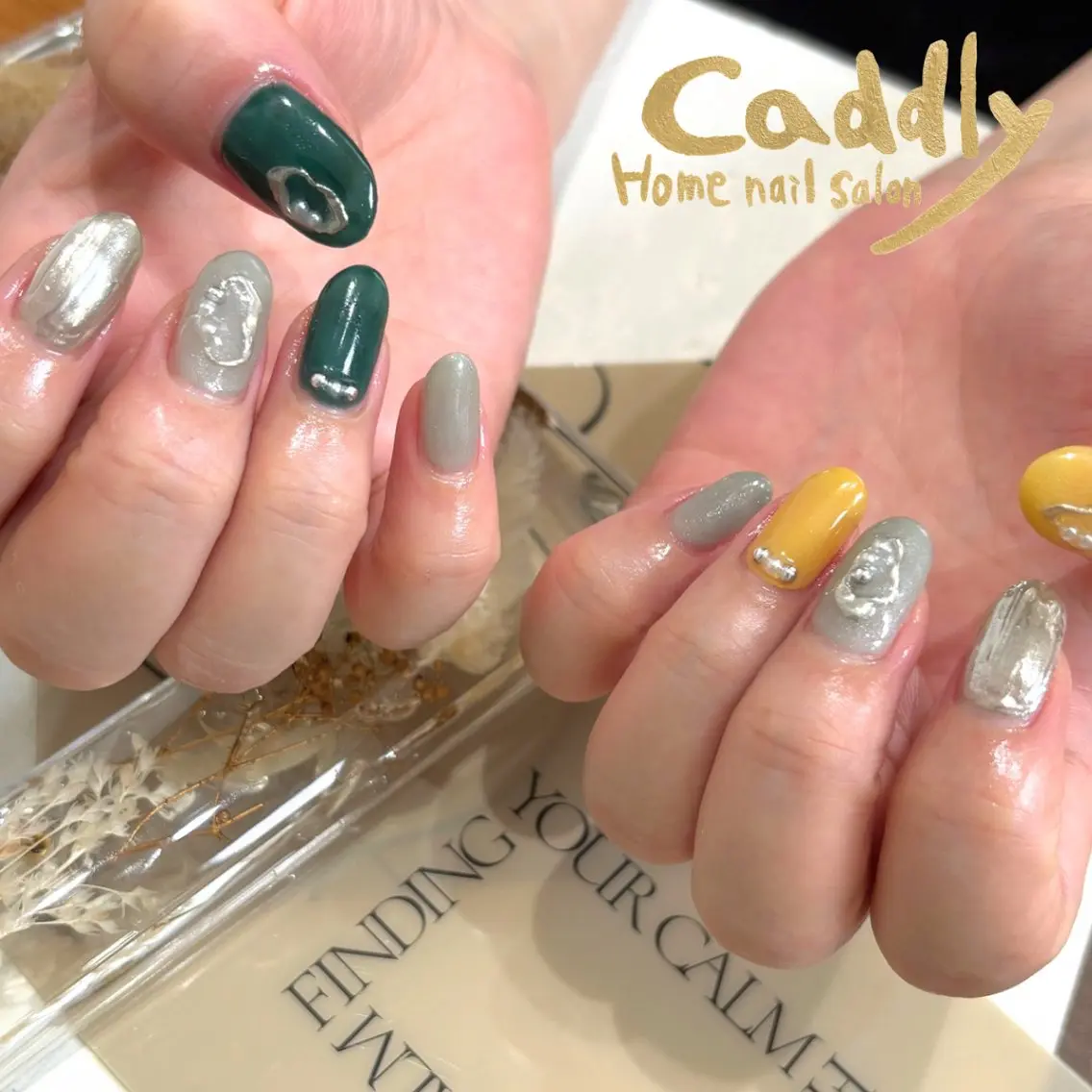 ネイル シンプルネイル caddly naoのネイルデザイン