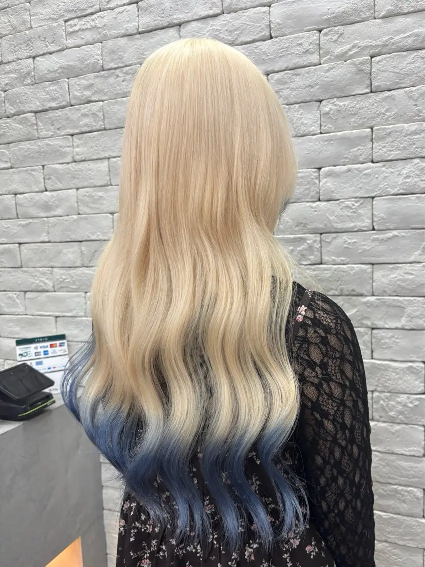 ロング ブリーチ透明感カラー 🍀mizuki🍀のヘアスタイル