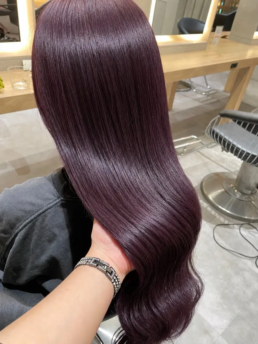 ロング ピンクラベンダー ヘアカラー 長澤 理江のヘアスタイル