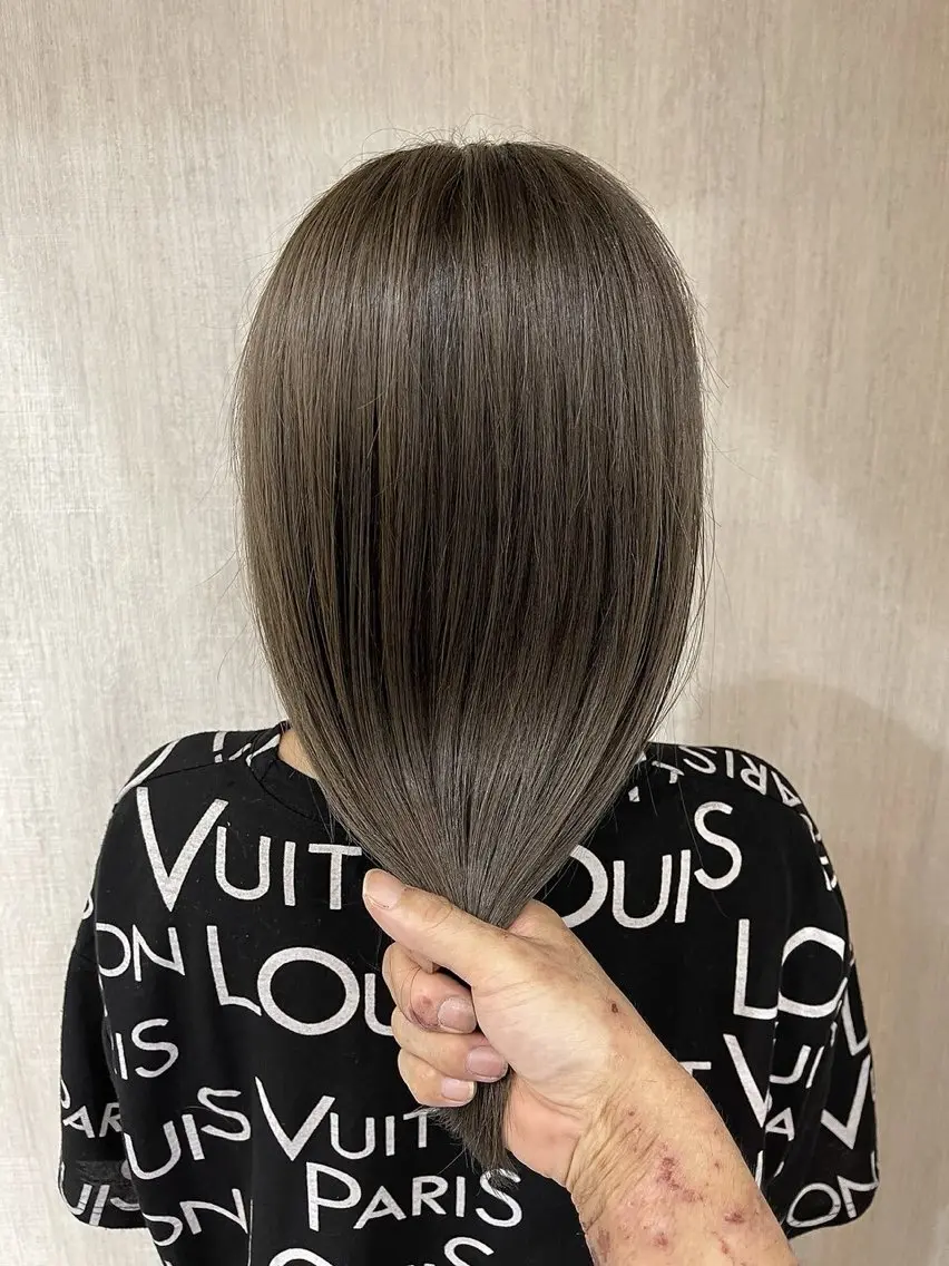 カラー バレイヤージュ 外国人風カラー 栗本 博史のヘアスタイル