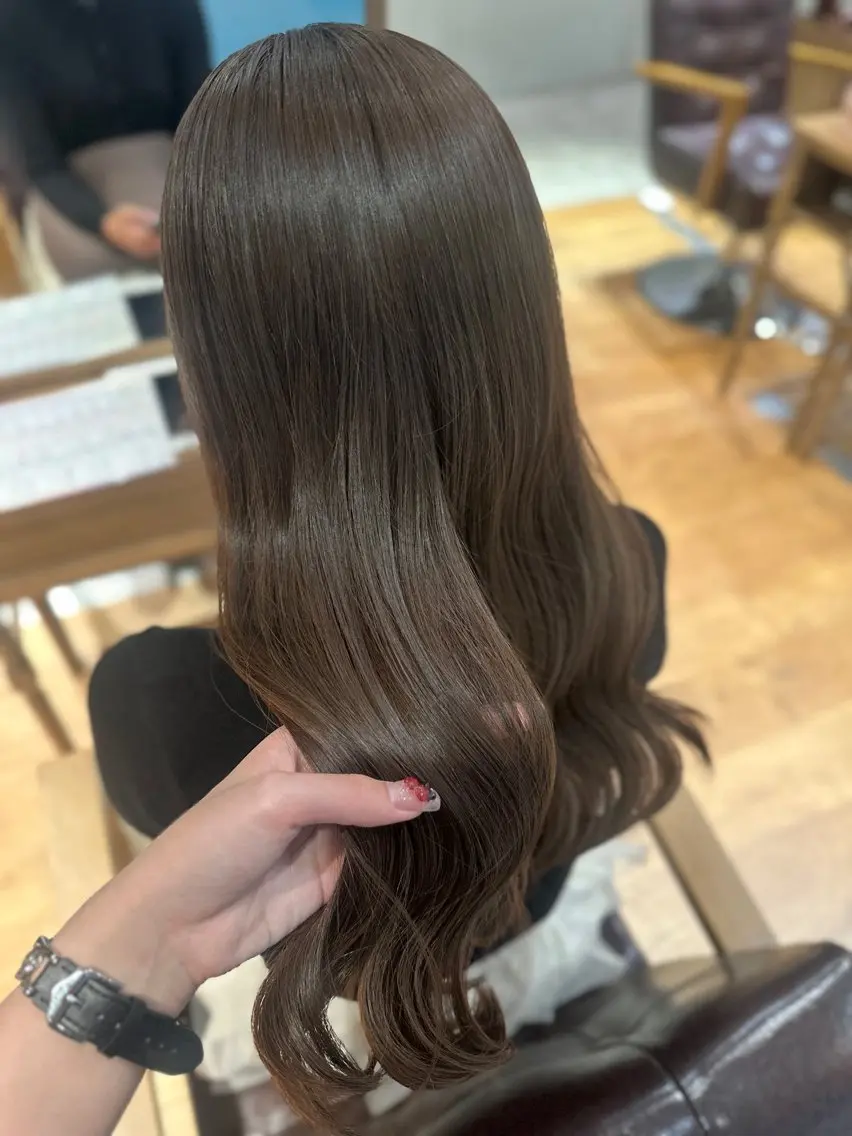 ロング 後藤 梨乃のヘアスタイル