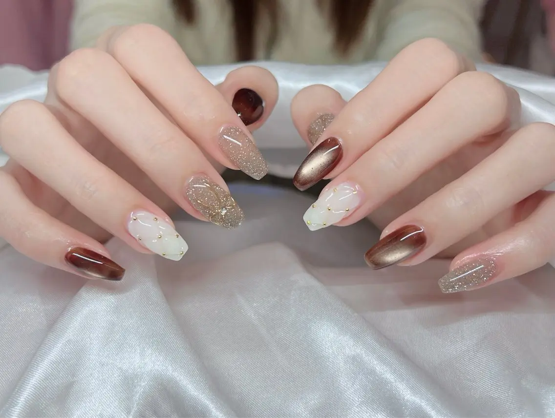 ネイル 🎀PG🩵 ネイルサロンのネイルデザイン