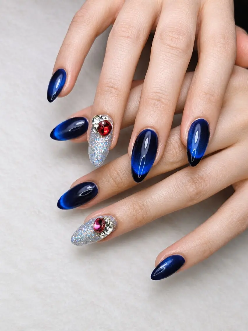 ミディアム ハンドネイル nailsalon   Lunoaのネイルデザイン
