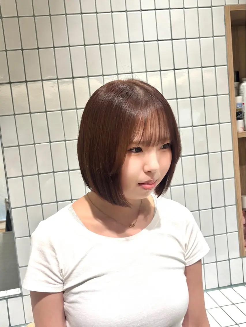 ショート カラー ブラウンカラー 透明感カラー ハイトーンカラー ミルクティーブラウン ボブ カット ヘアカラー トリートメント ヘッドスパ RINNO🌷透明感 カラー/髪質改善のヘアスタイル