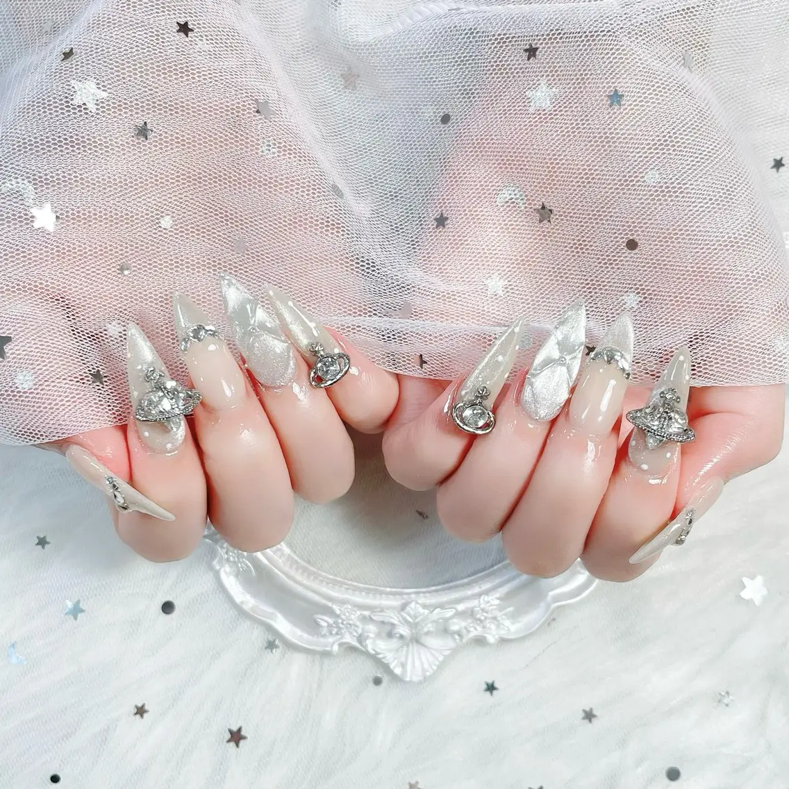 ネイル ハンドネイル HIN NAILのネイルデザイン