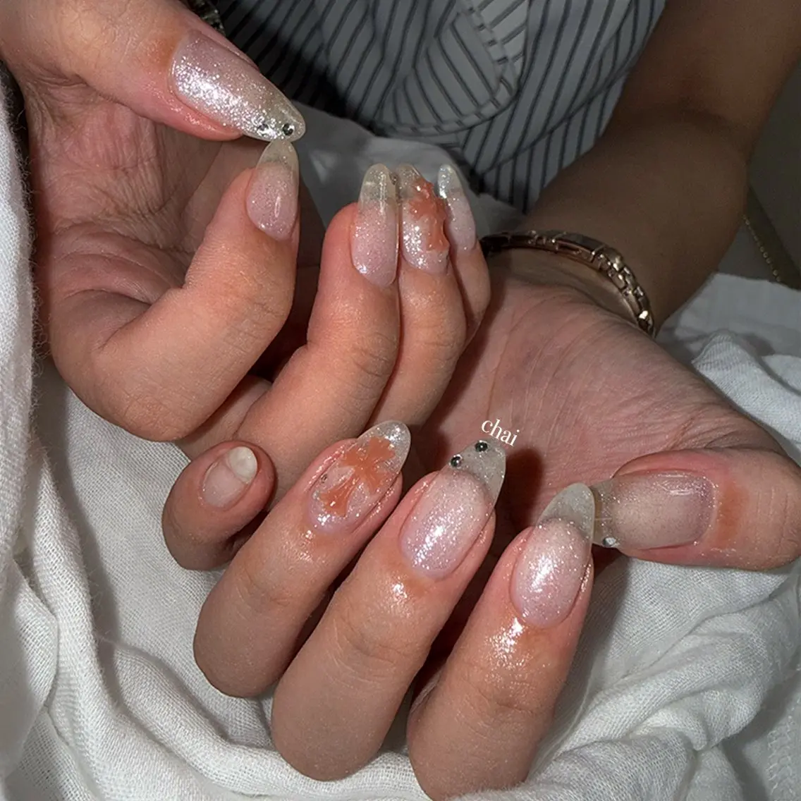 ネイル キラキラネイル シンプルネイル ハンドネイル chai nail + eye📍鶴橋のネイルデザイン