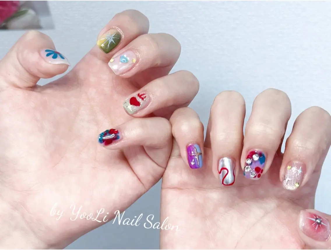 ネイル アートネイル オーロラネイル チークネイル フレンチネイル ガラスフレンチ 🎀🎀YooLi Nail Salonのネイルデザイン