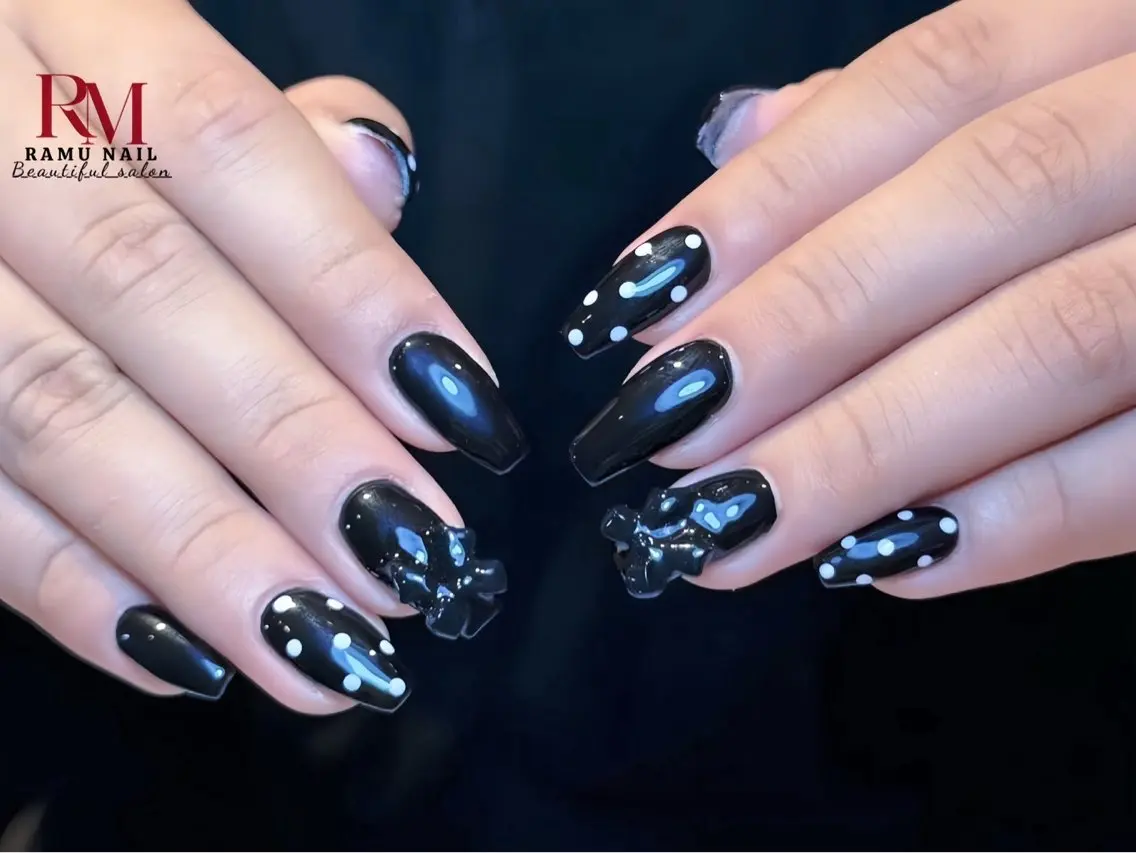 ネイル キラキラネイル マグネットネイル ミラーネイル ピンク 夏ネイル ハンドネイル RAMU Nail 恵比寿店のネイルデザイン