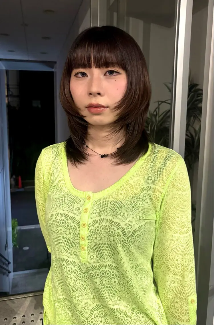ミディアム レイヤーカット シャギー 夏実 natsumiのヘアスタイル