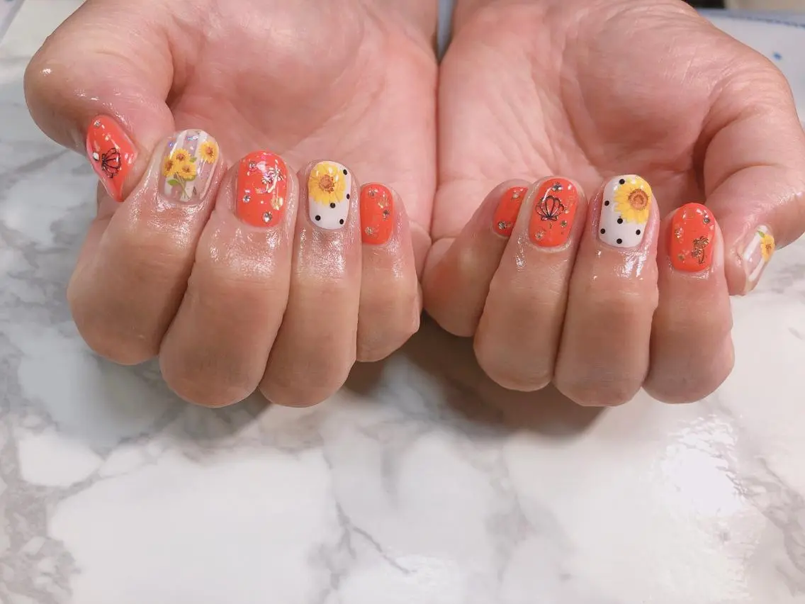 ネイル 持ち込み ハンドネイル Regaro i.sのネイルデザイン