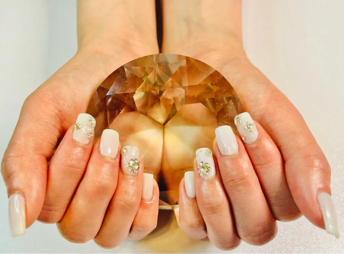 ネイル 持ち込み オフィスネイル ワンカラーネイル シンプルネイル 夏ネイル ハンドネイル プライベートサロン N's Nailのネイルデザイン