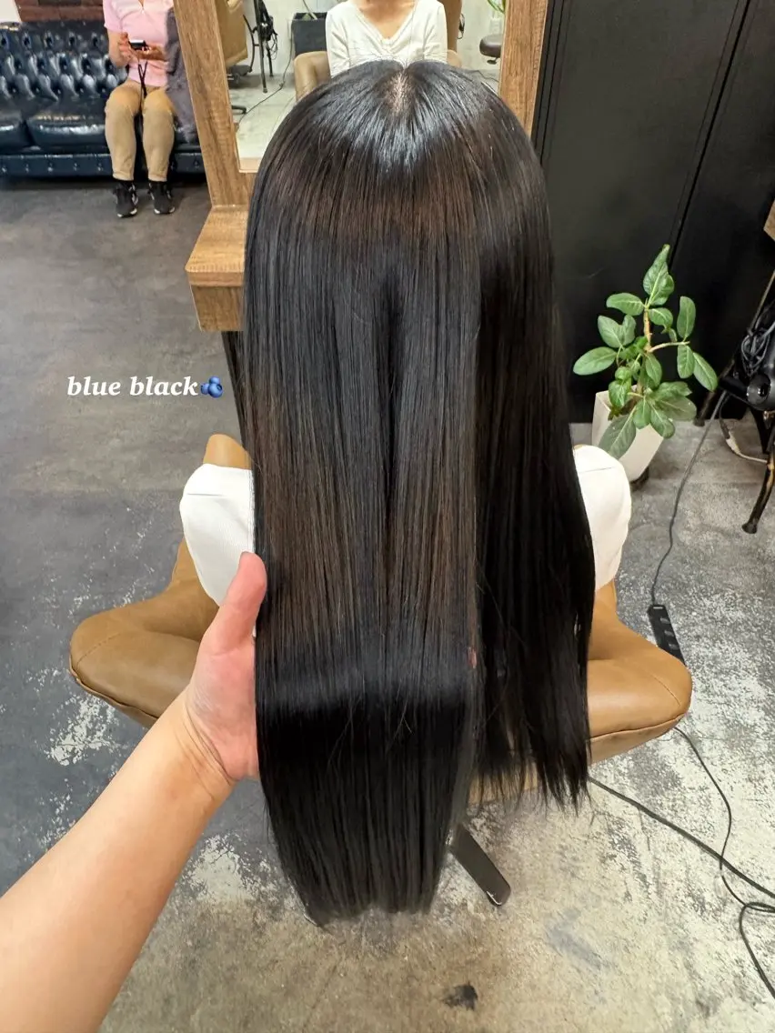 ロング カラー ヘアカラー 🫧透明感カラー 槇野🫧のヘアスタイル