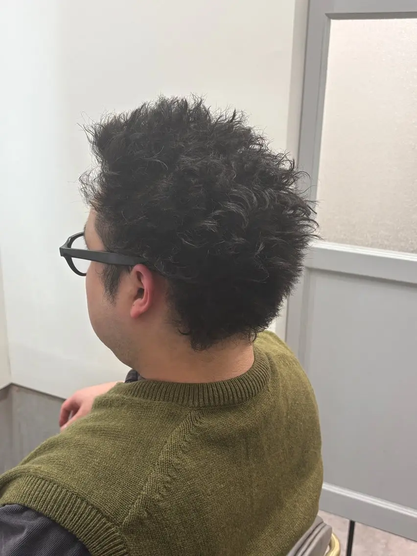 パーマ 吉田 聖也のヘアスタイル