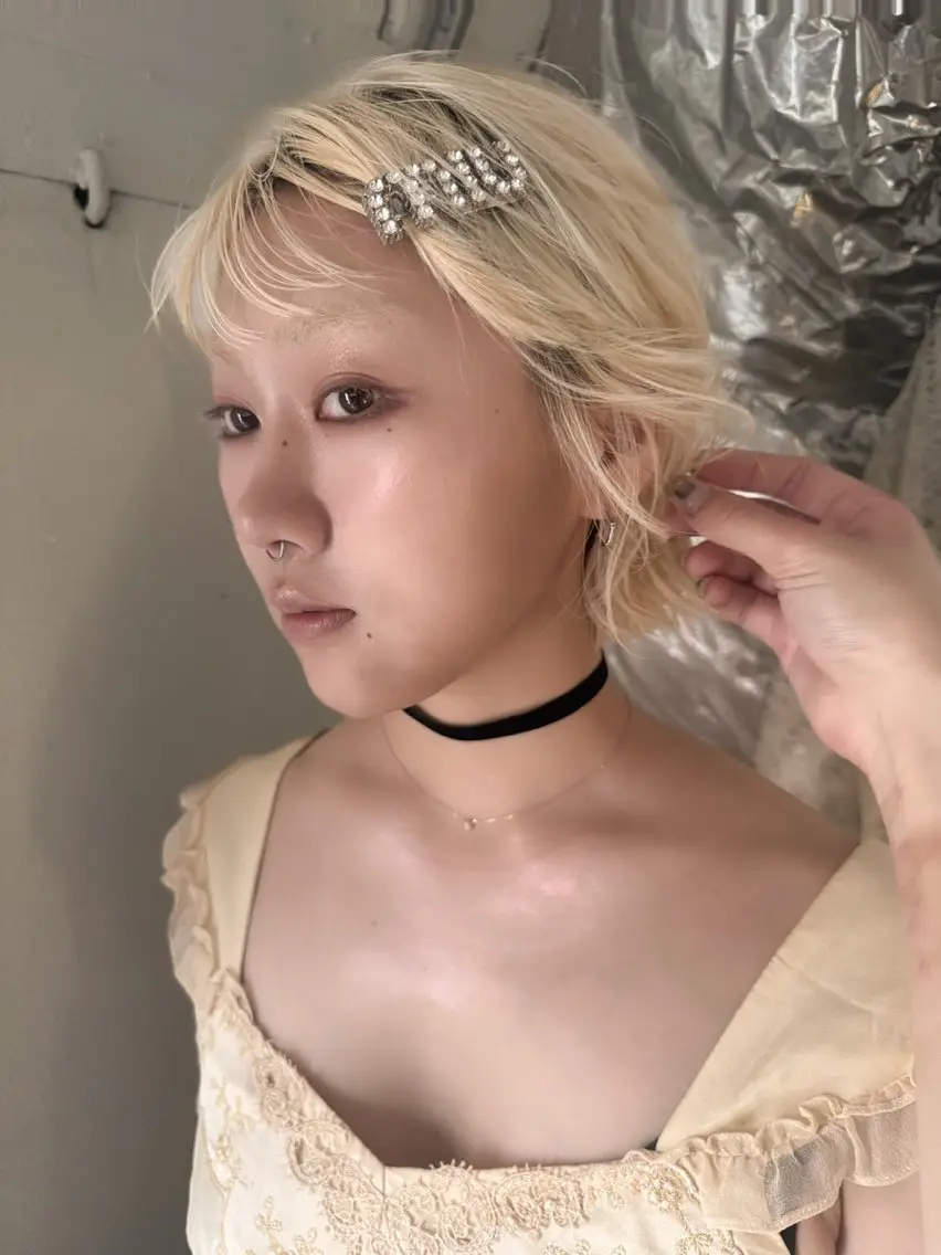 ショート カラー 抜きっぱなしブロンド ブロンド ヘアカラー トリートメント限定 価格🌬️yusaのヘアスタイル