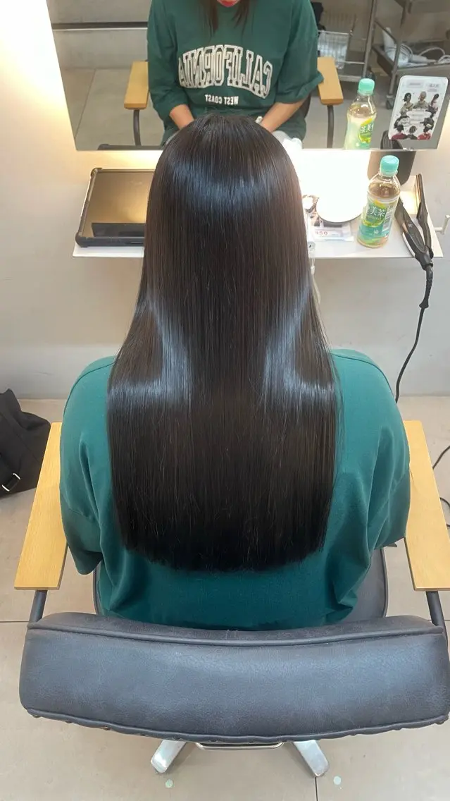 ロング shiomiH TARUMI福田もものヘアスタイル