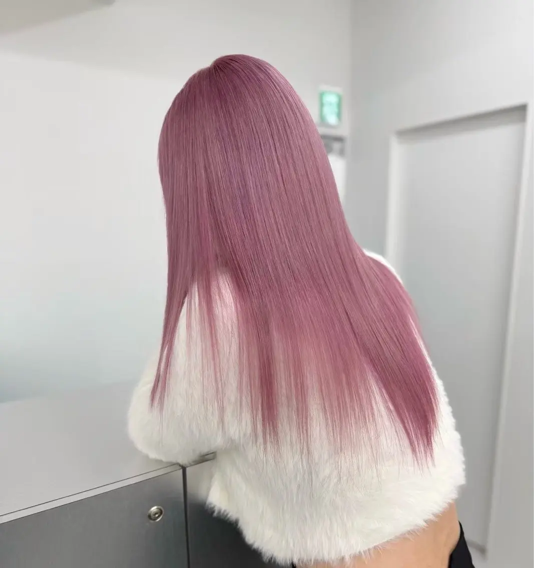 カラー tace新宿 あおいのヘアスタイル