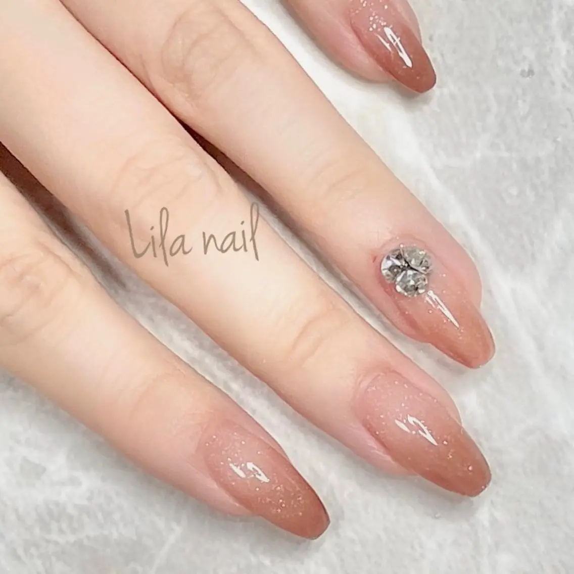 ネイル ストーンネイル Lila nail. harukaのネイルデザイン