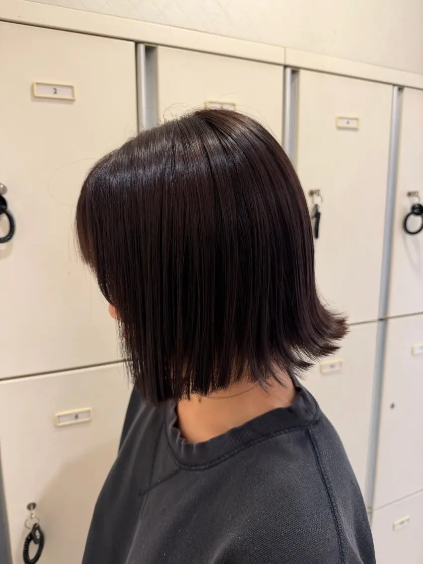 ショート ツヤ重視 ワンカラー🫧Mioのヘアスタイル