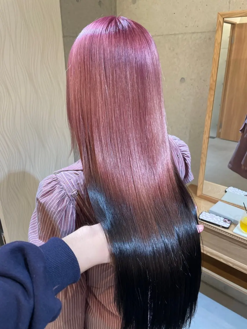 ロング カラー ブリーチ デザインカラー グラデーションカラー ピンクカラー 羽田翔大/ブリーチ/ レイヤー/店長のヘアスタイル