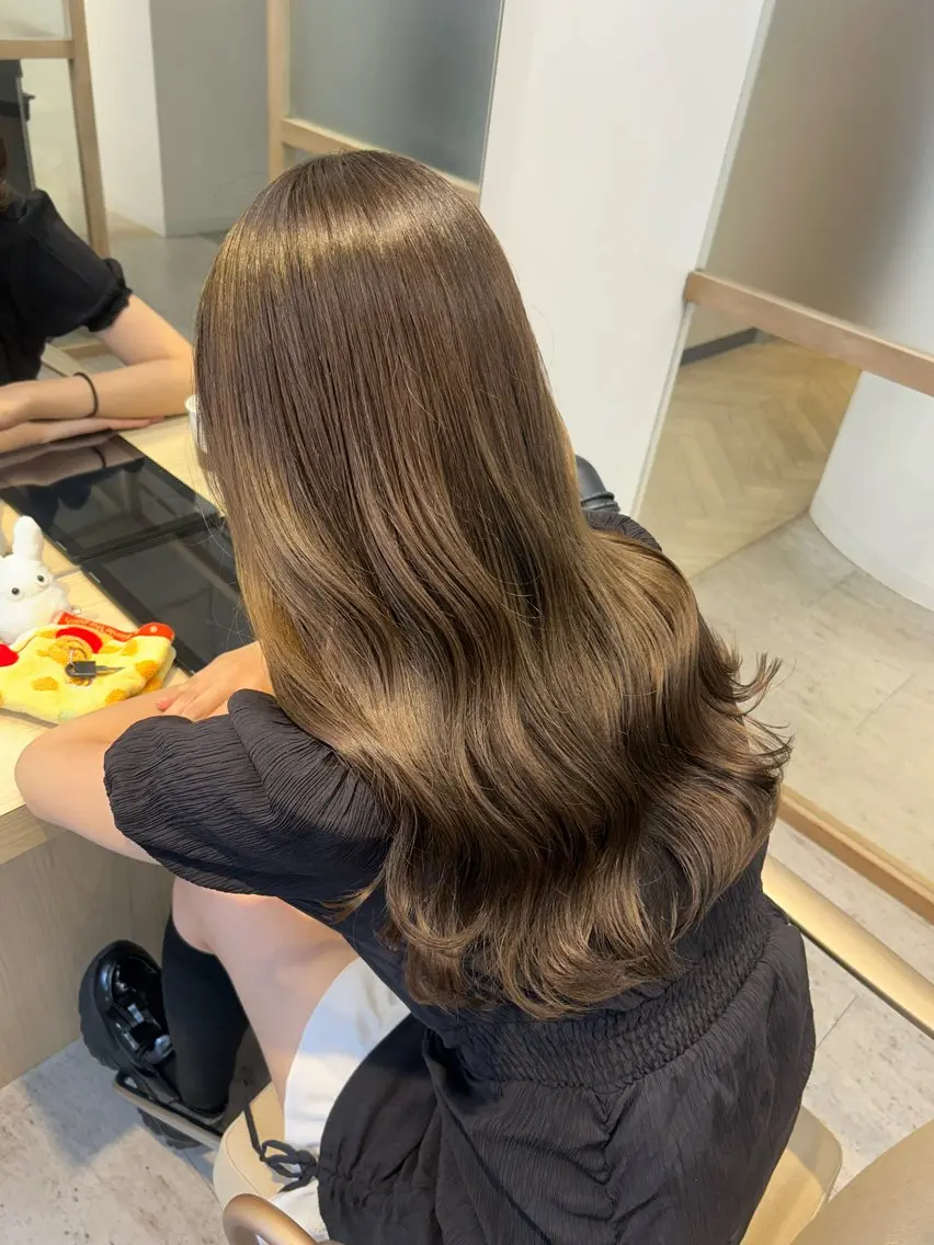 ロング ヘアカラー トリートメント 🍀秋山 桃子🍀のヘアスタイル