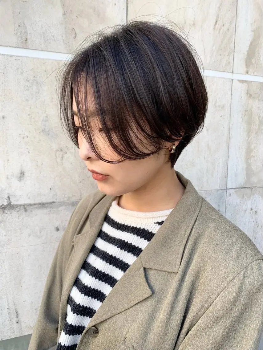 ショート 艶カラー🦖 🤍SARAのヘアスタイル