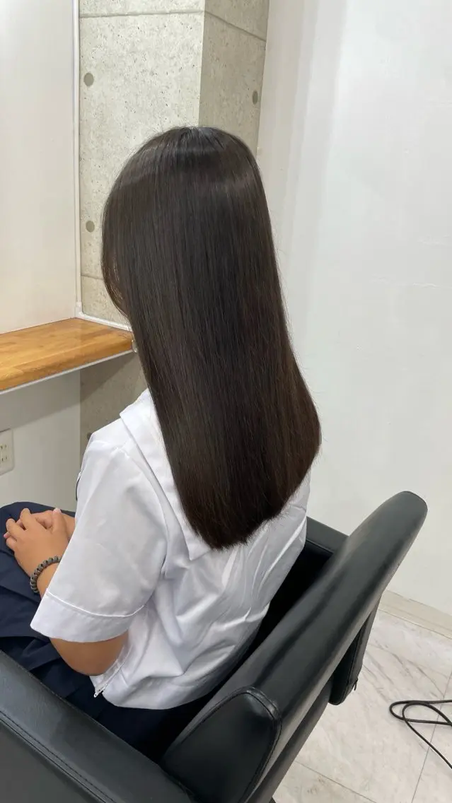ロング Maia🦋 博多 透明感カラーのヘアスタイル