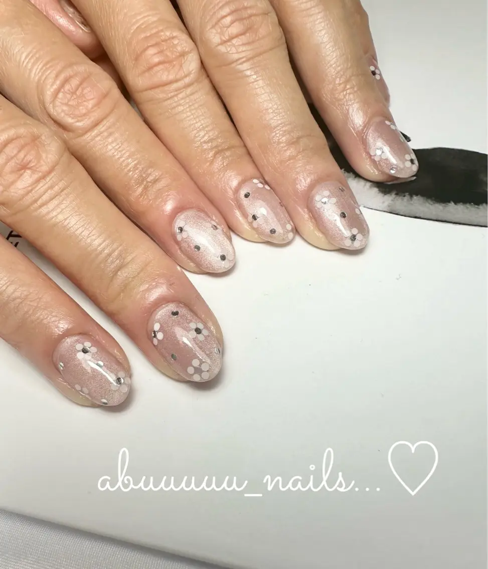 ネイル アートネイル フラワーネイル ホログラムネイル マグネットネイル 持ち込み ハンドネイル abuuuuu nailsのネイルデザイン