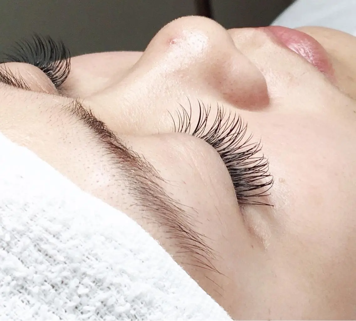 マツエク・マツパ brille ~eyelash~のヘアスタイル