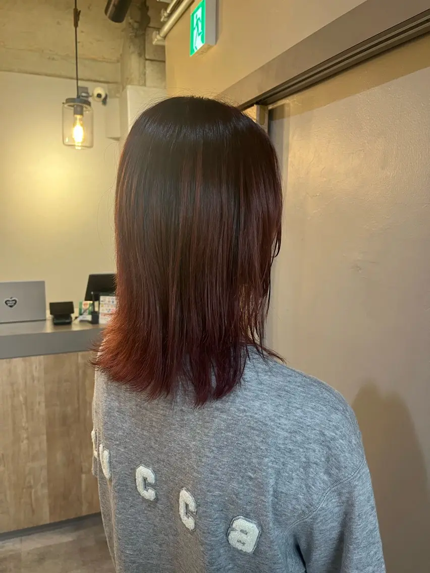 ミディアム ヘアカラー トリートメント 🫧艶感カラー/ あいり🤍のヘアスタイル