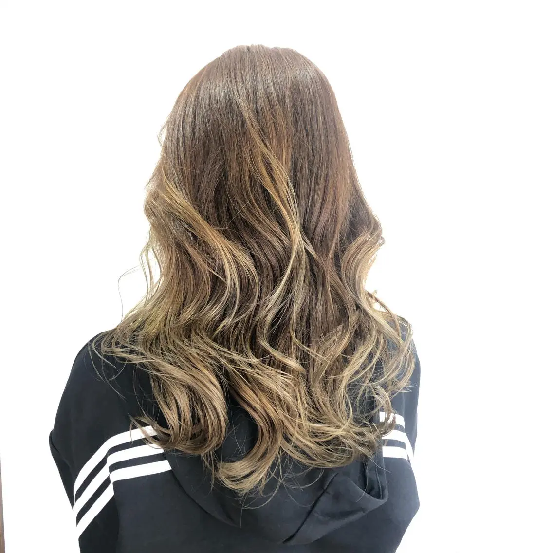セミロング カット ヘアカラー トリートメント 冨田 義智のヘアスタイル