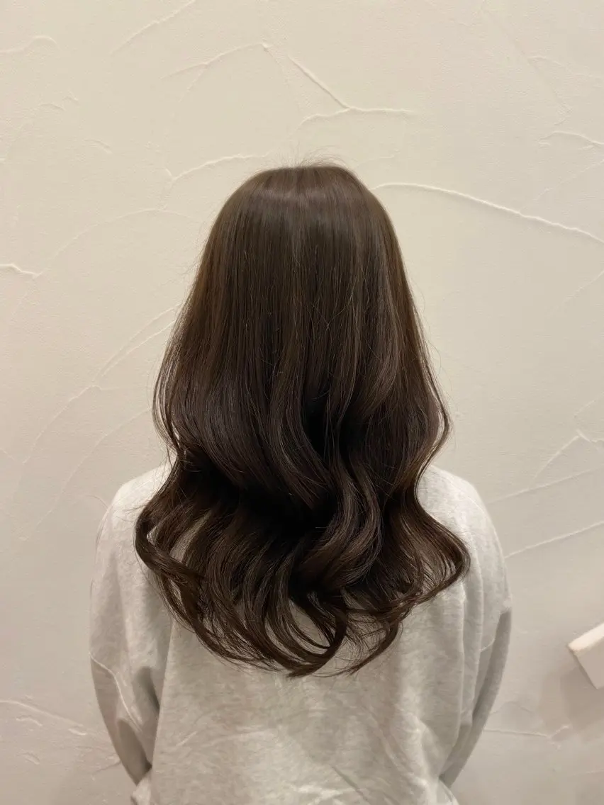 ロング カラー Ash中目黒店 榊間茜のヘアスタイル